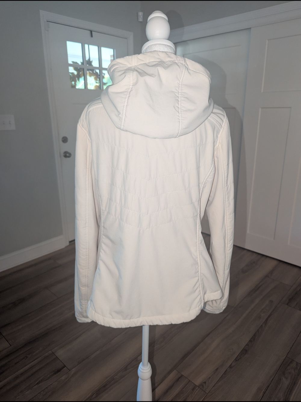 Kuhl Women's Cream Hooded Puffer Jacket - Picture 2 of 7
